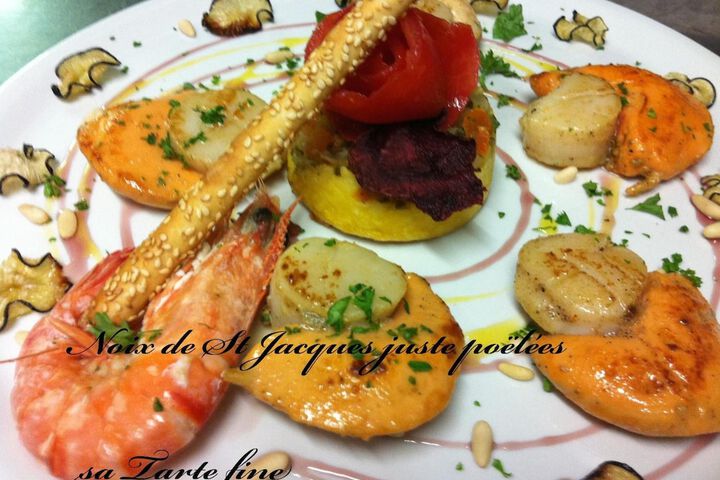 Dining 37 of 42