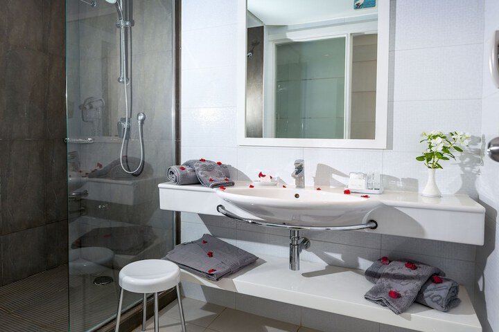Bath Amenities