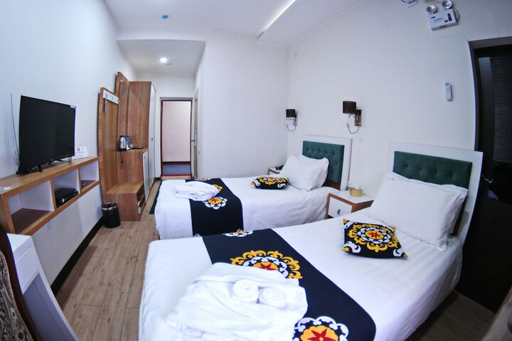 Room 10 of 51