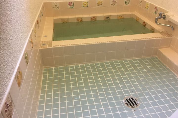 Bath Interior