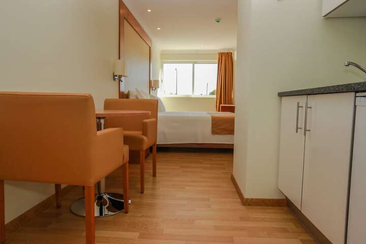 Room 2 of 47