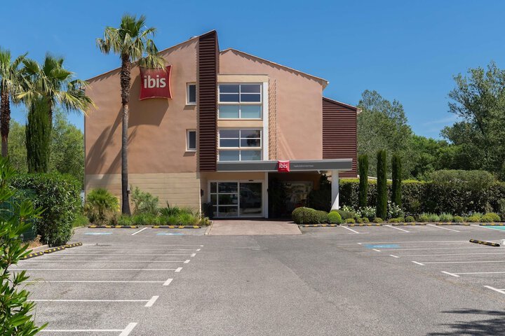 Hotel 54 of 57