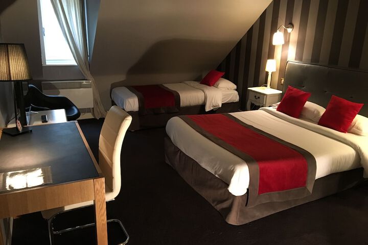 Room 7 of 47