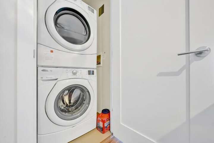 Laundry 68 of 100