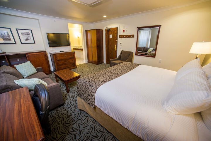 Room 37 of 140