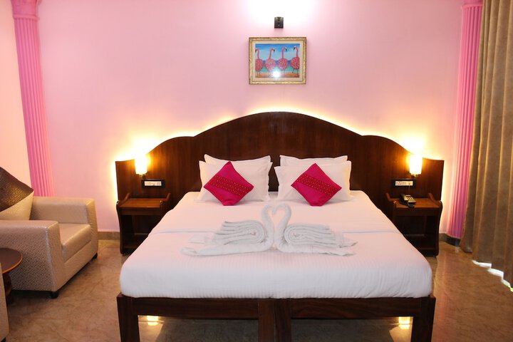 Room 2 of 44
