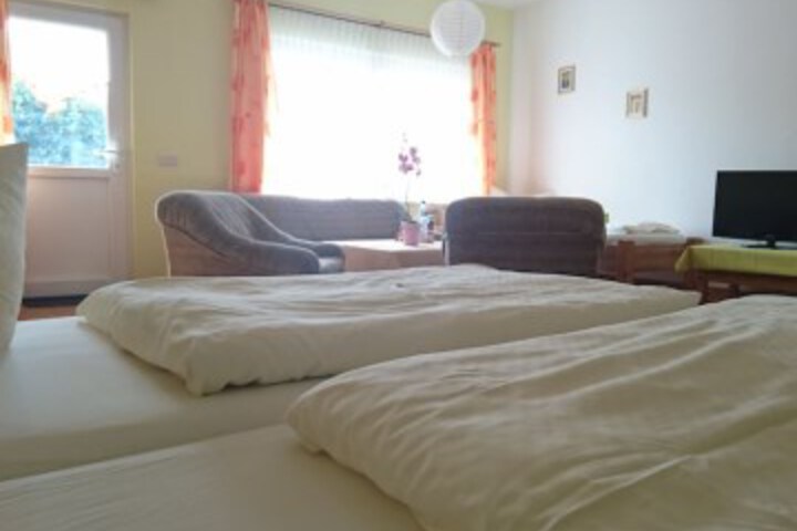 Room 11 of 53