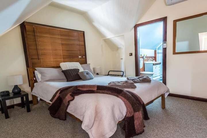 Room 20 of 39