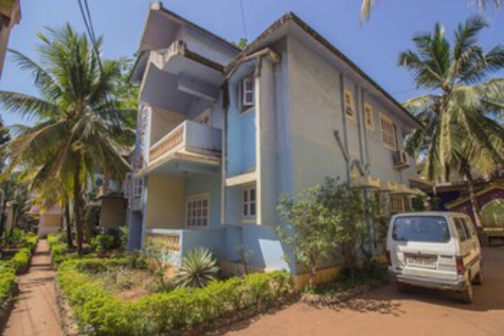 Oyo 12198 Home 2Bhk Calangute Beach