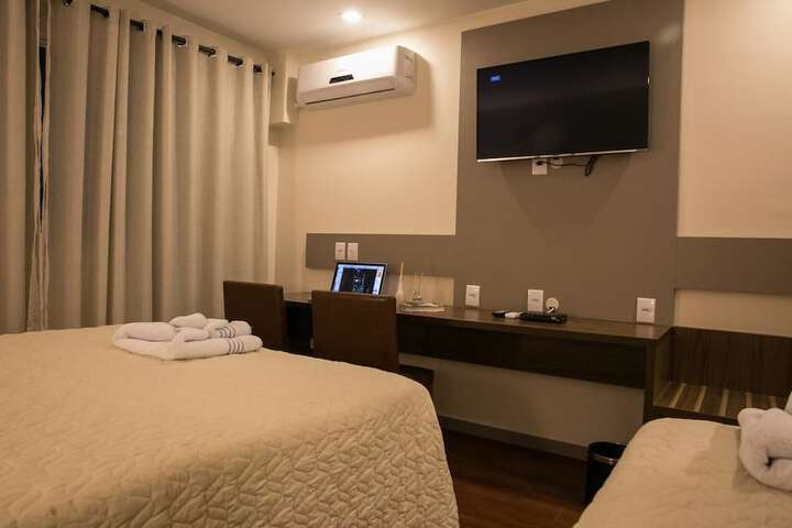 Room 4 of 46
