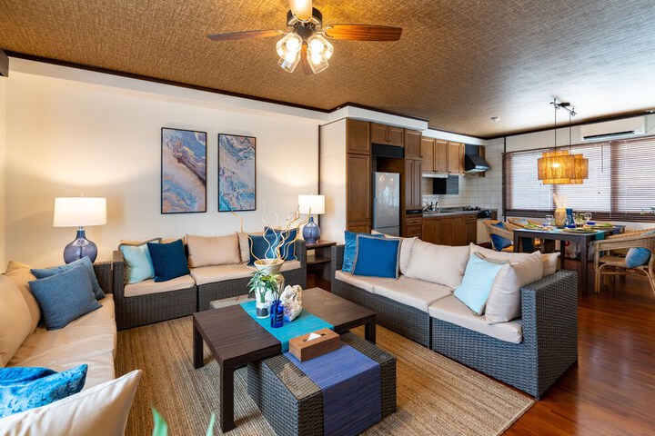 Room 15 of 22