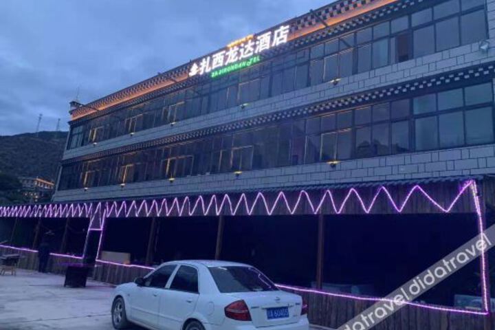 Zhaxi Longda Hotel