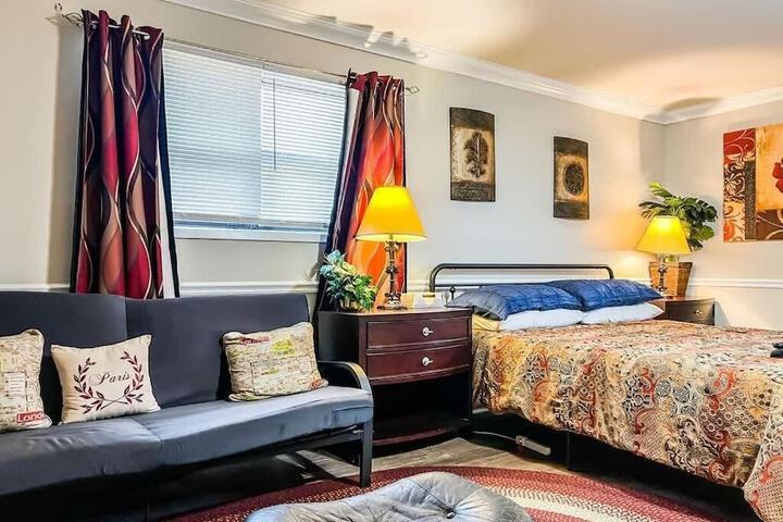 Room 4 of 42