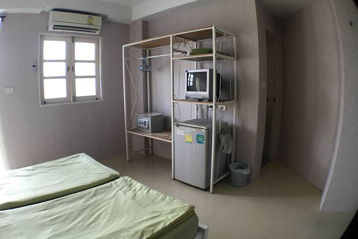 Room 19 of 71