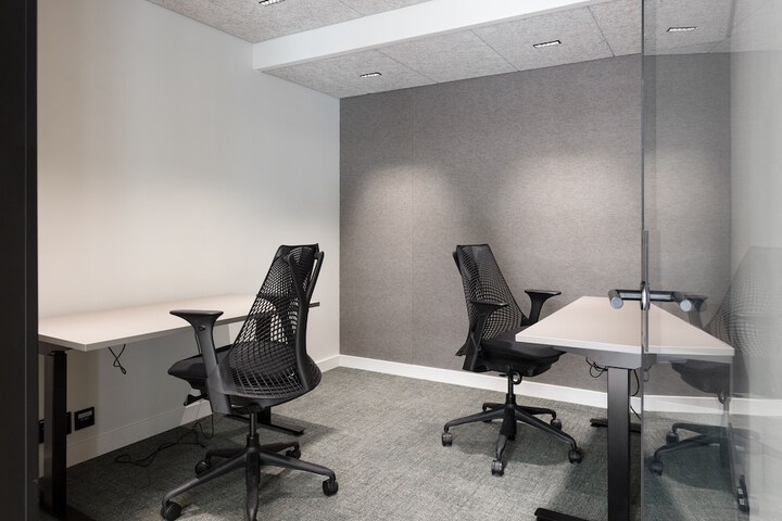 Business Center 155 of 173