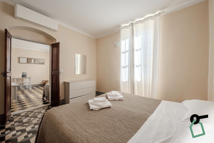Room 7 of 57