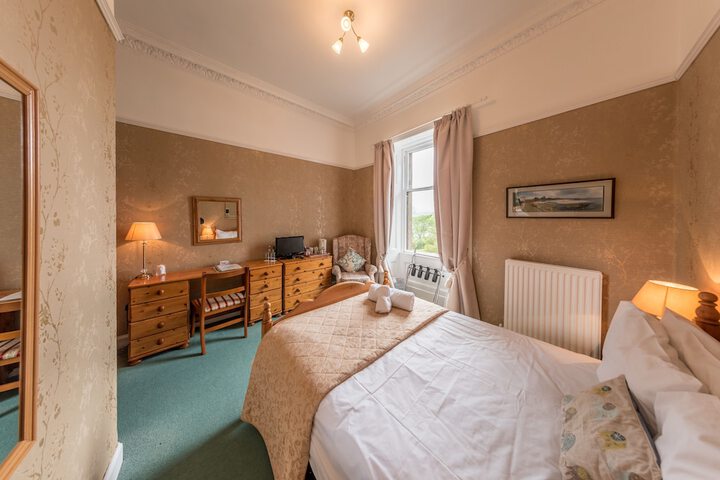 Room 16 of 69