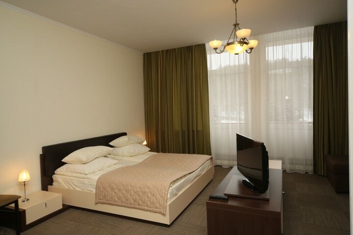 Room 14 of 75