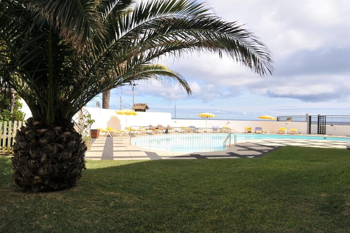 Hotel with Pool