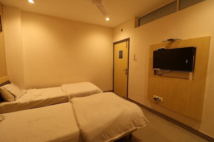Room 21 of 60