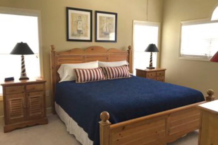 Room 37 of 47