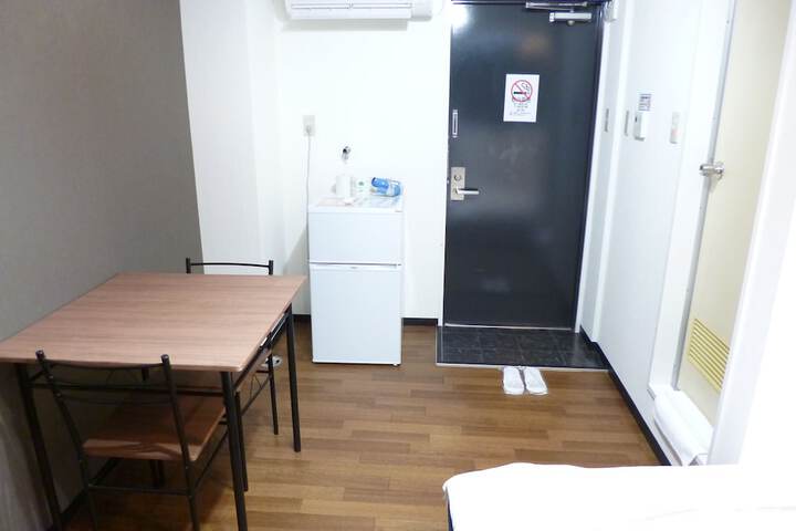 Room 11 of 110