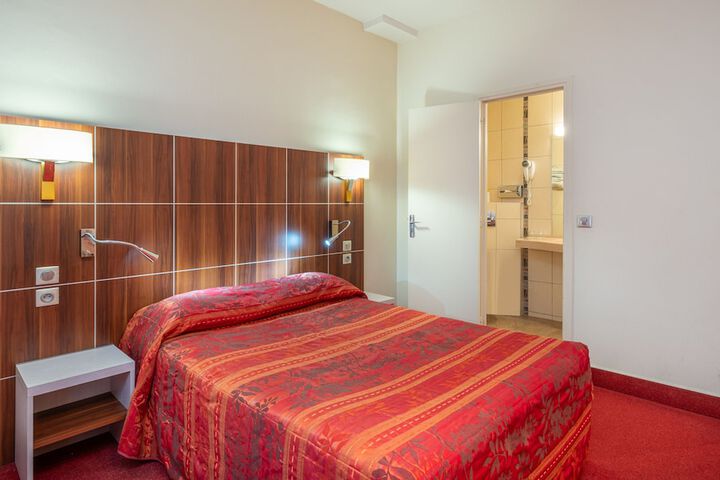 Room 12 of 55