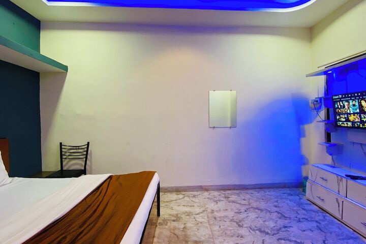 Room 12 of 29
