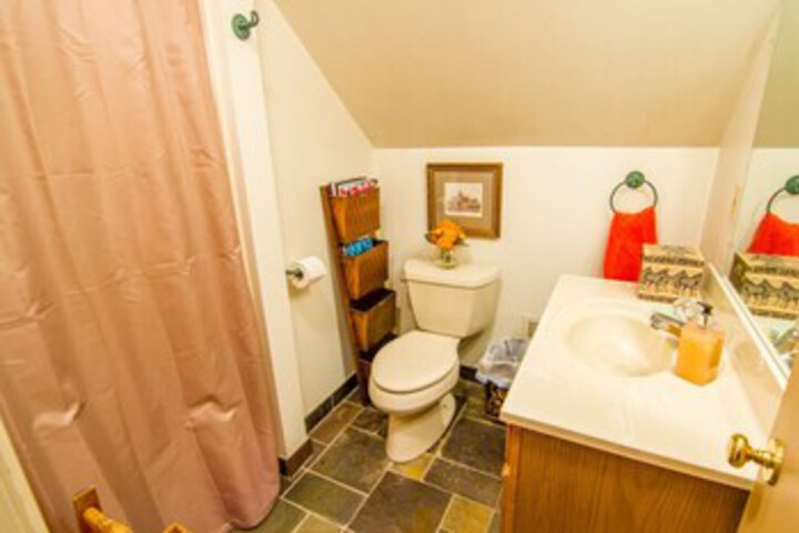 Room 5 of 22