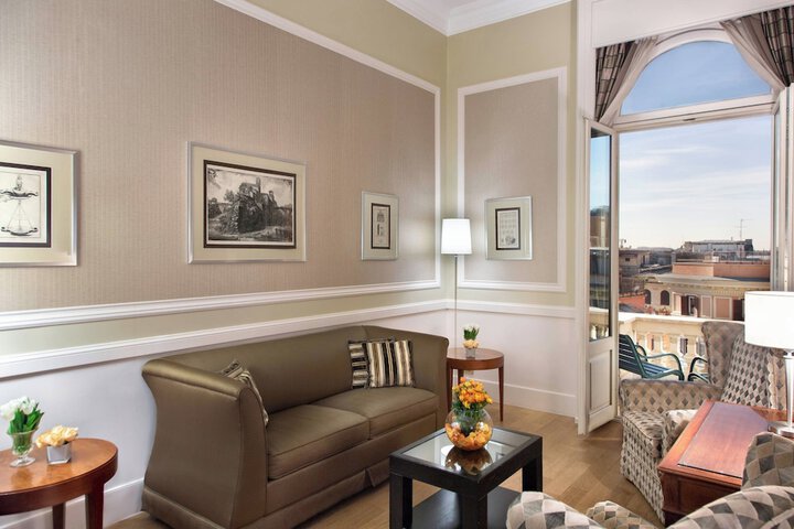 Room 48 of 109