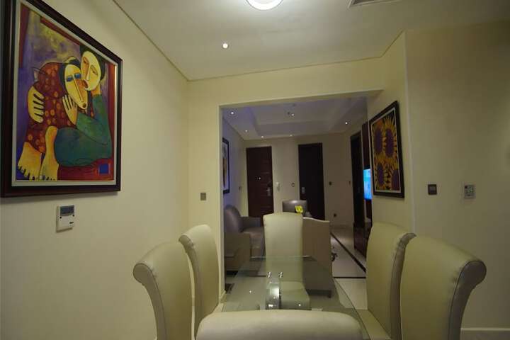 Room 17 of 60