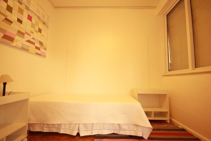 Room 7 of 20