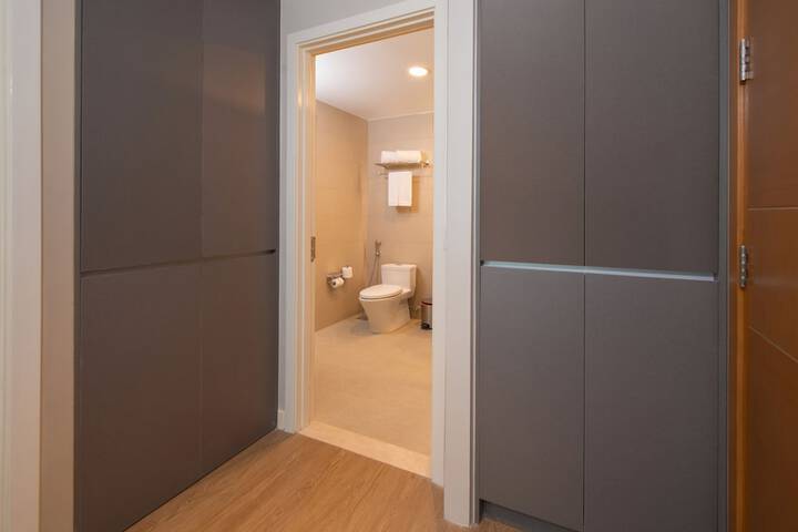 Room 47 of 71