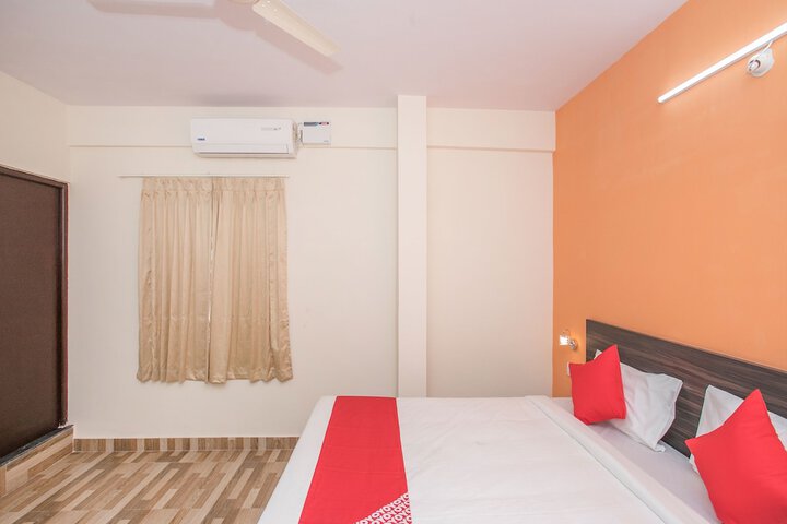 Room 8 of 20