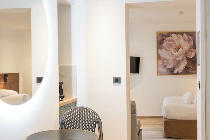 Room 20 of 51
