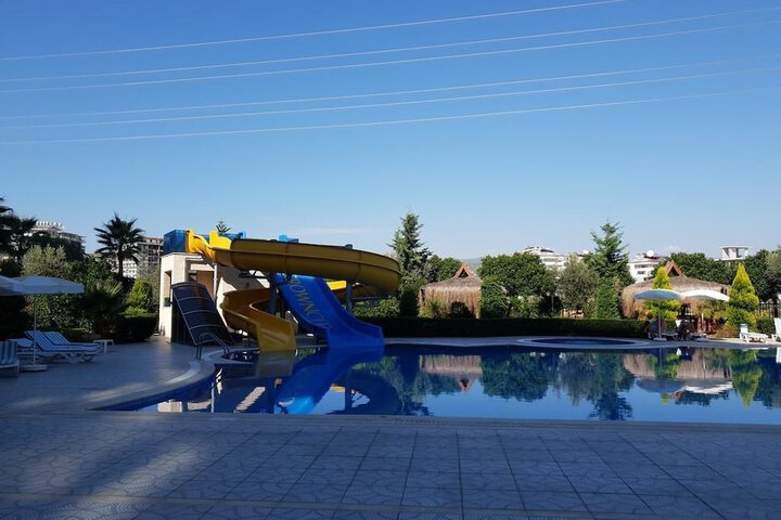 Pool 9 of 22