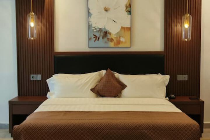 Room 15 of 29