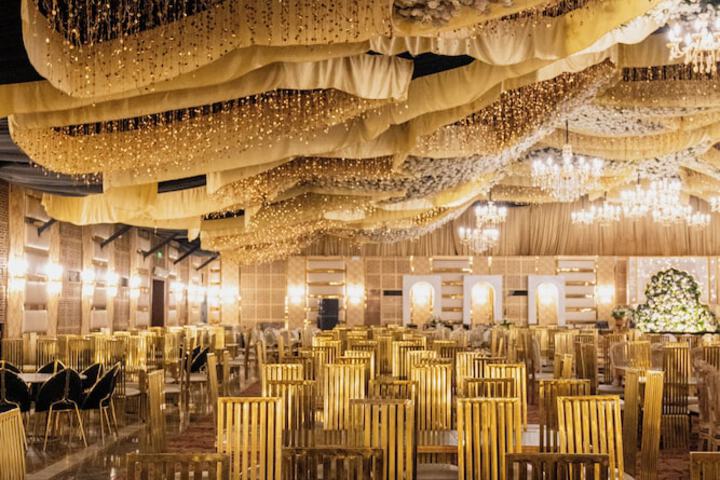 Ballroom/Hall 44 of 93
