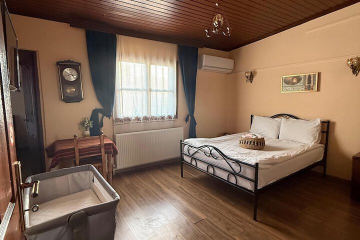 Room 30 of 57