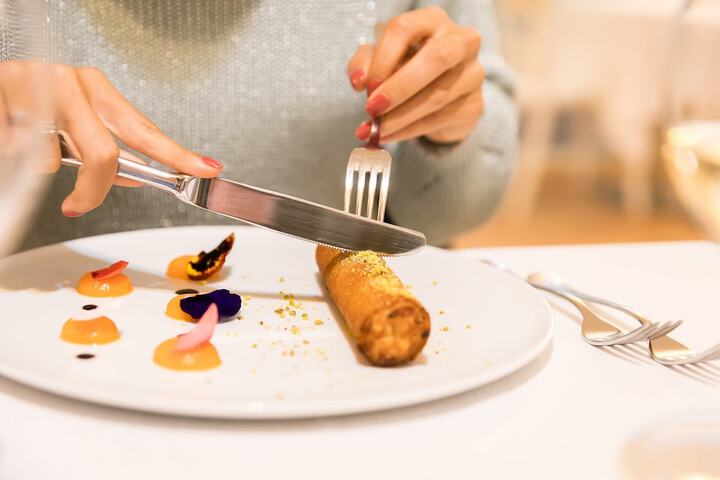 Dining 35 of 101