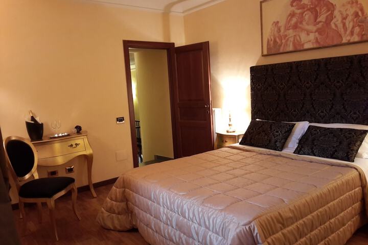 Room 19 of 95