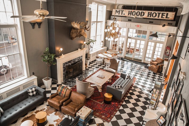 Lobby sitting area