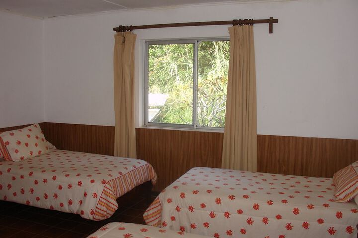 Room 15 of 37