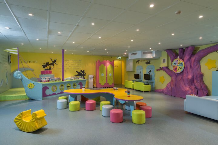 Childrens Activities 53 of 64