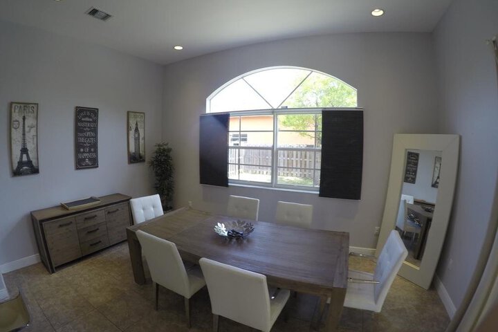 Image of AVENTURA HOME BY FLATSAWAY