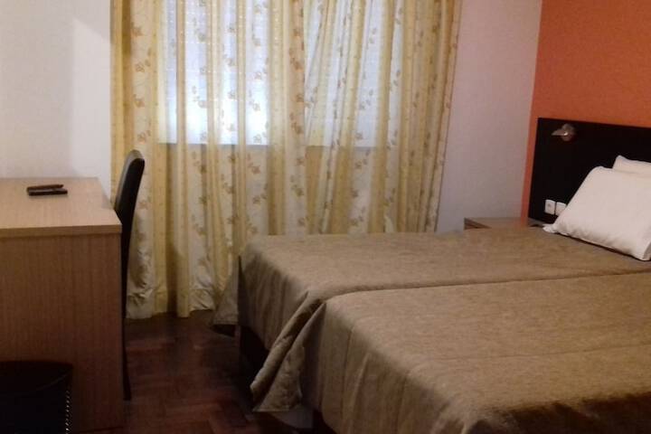 Room 10 of 44