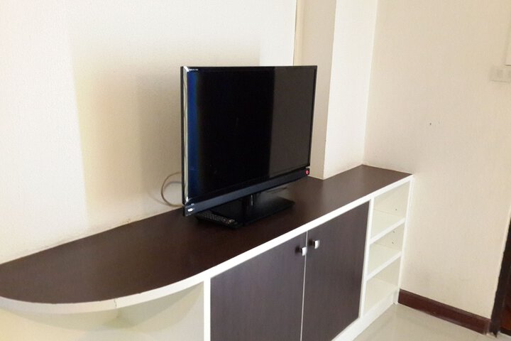 Room 52 of 90