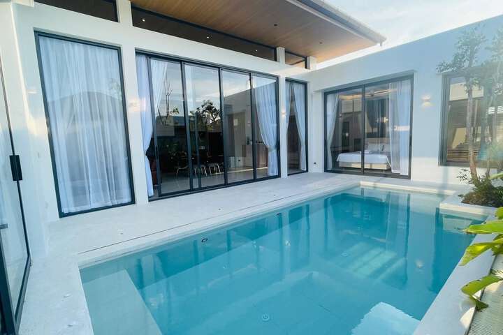 Pool 55 of 107