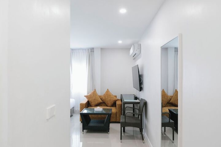 Room 19 of 32
