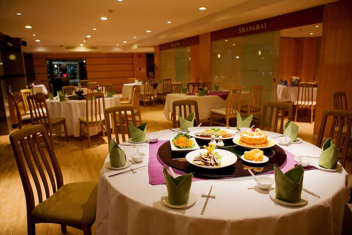 Dining 90 of 100